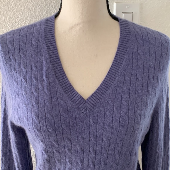 Charter Club 2 Ply 100% Cashmere sweater - Picture 5 of 9